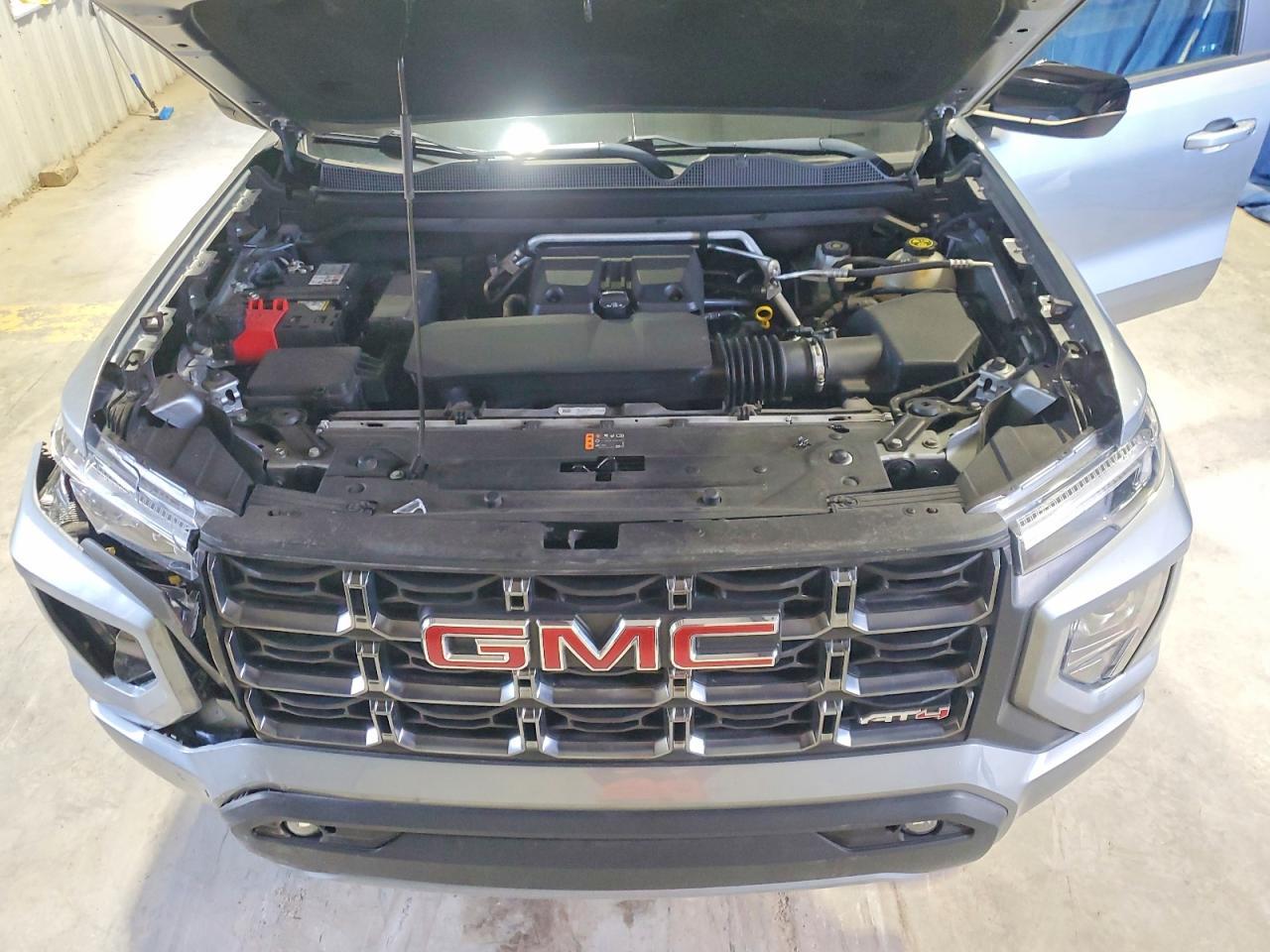 2023 GMC Canyon AT4