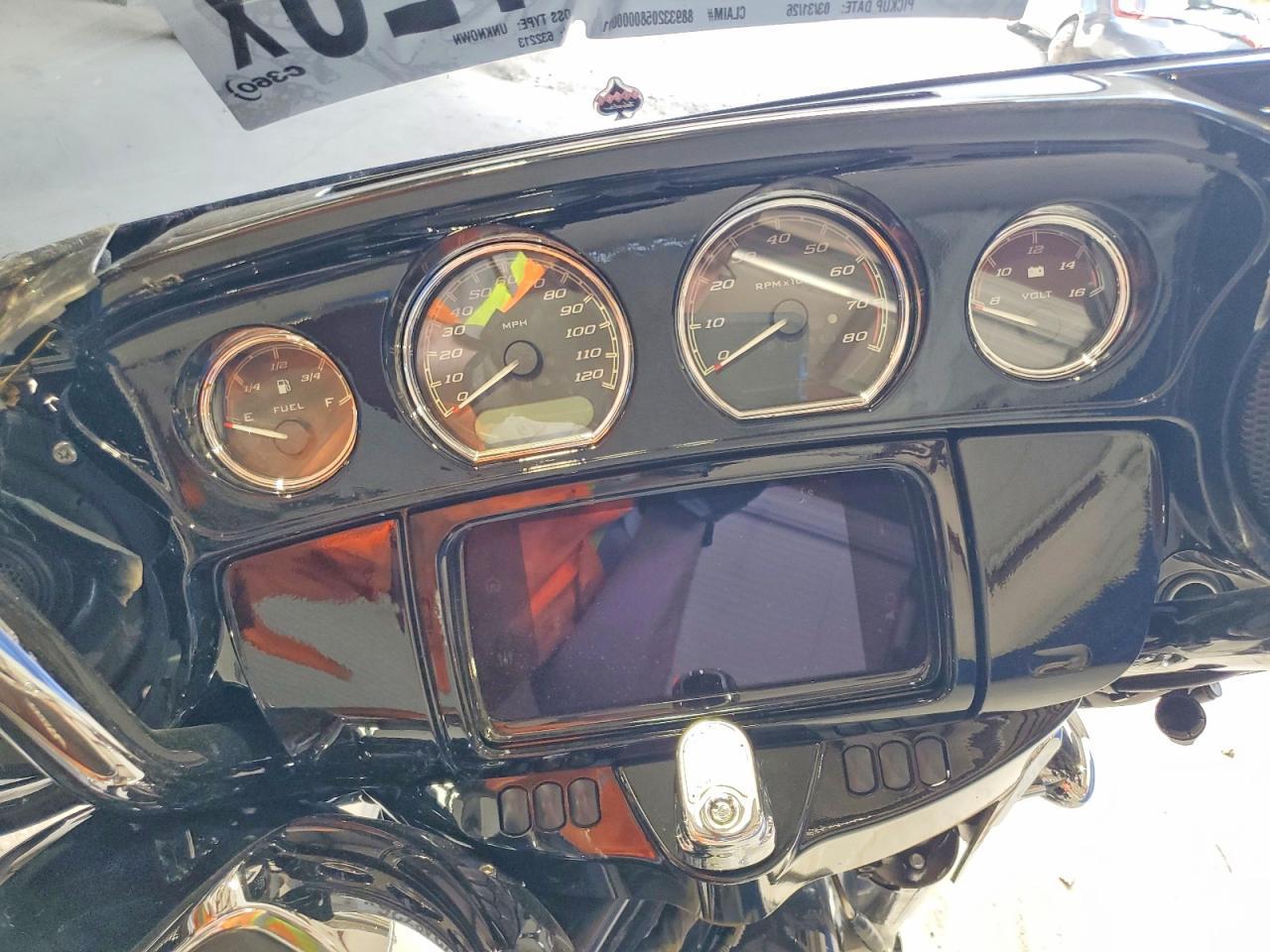 2023 Harley-Davidson Flhxs