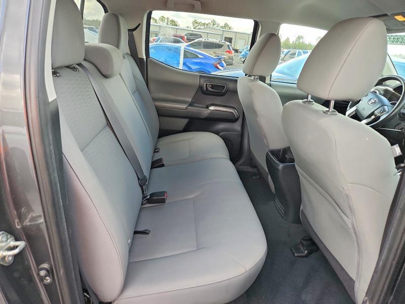 2018 Toyota Tacoma SR5 V6