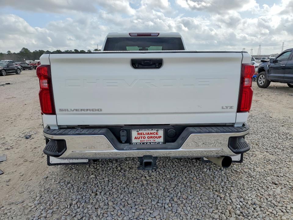 2022 Chevrolet Silverado C3500 LTZ