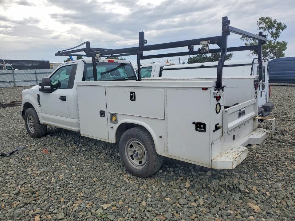 2017 Ford F350 Super Duty Utility / Service Truck