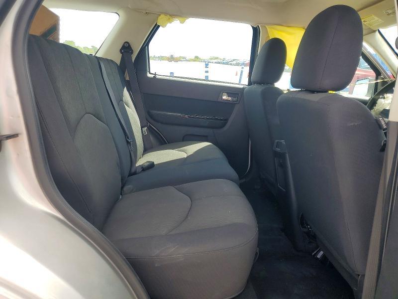 2009 Mazda Tribute i