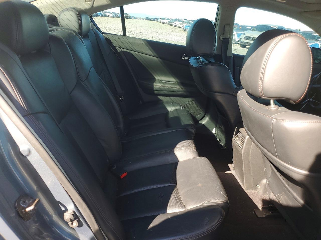 2010 Nissan Maxima 3.5 s