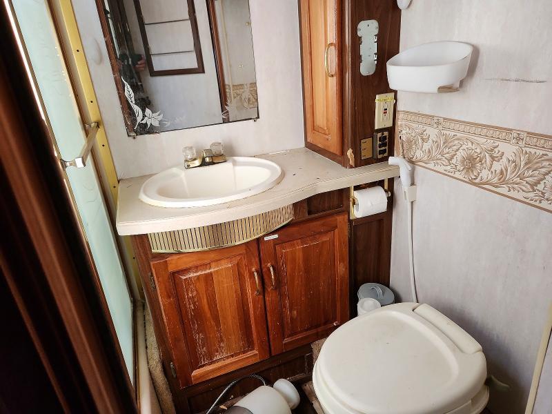 2000 Unknown 2000 Tropia CAL RV