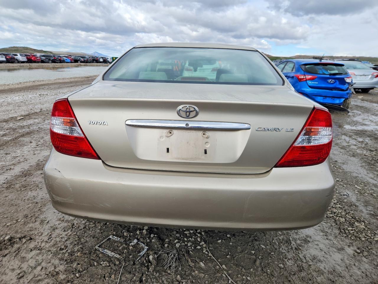 2002 Toyota Camry le