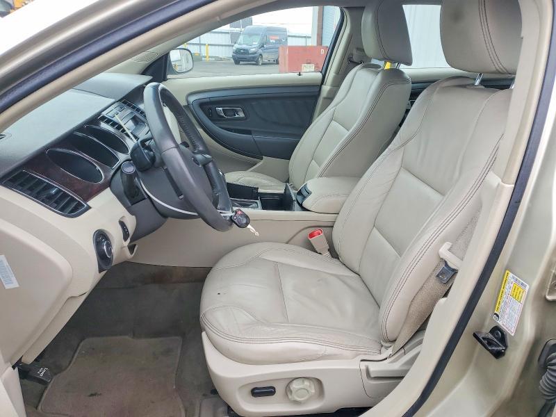 2010 Ford Taurus sel