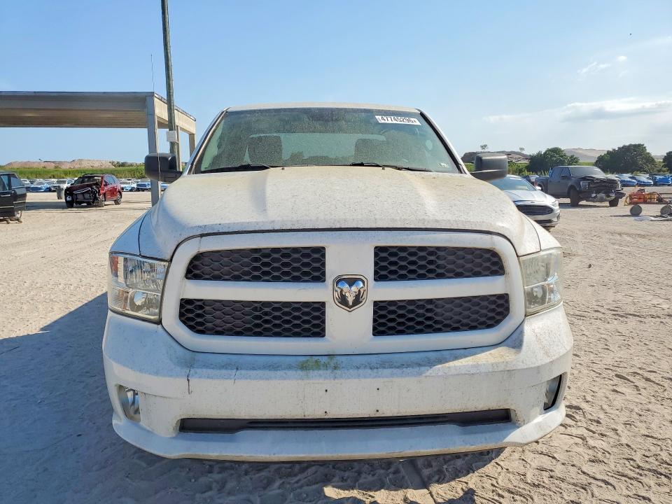 2019 Dodge RAM 1500 Classic Tradesman