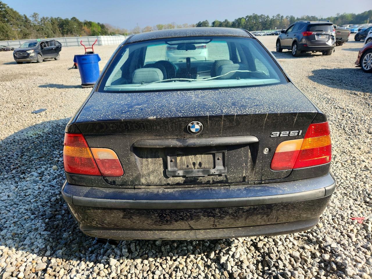 2002 BMW 325 i