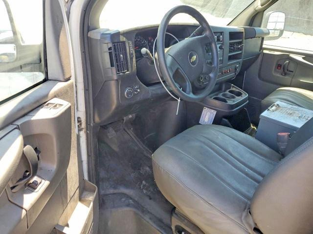 2014 Chev Express G2500 4LT