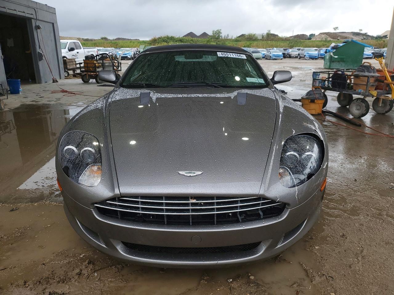 2006 Aston Martin DB9 Volante