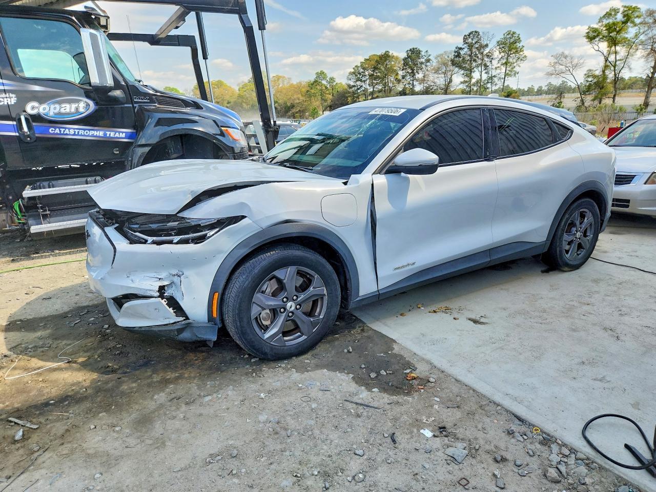 2022 Ford Mustang Mach-e Select