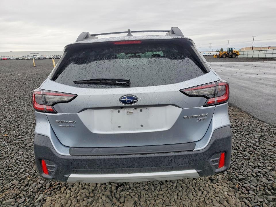 2022 Subaru Outback Limited xt