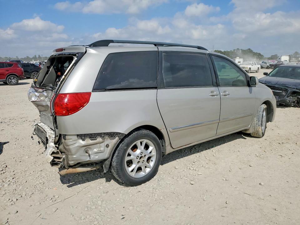 2006 Toyota Sienna xle Limited 7 Passenger