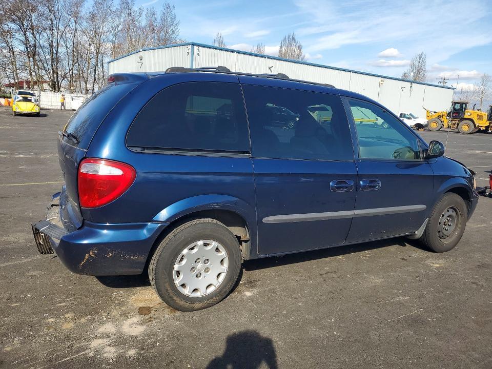 2003 Chrysler Voyager lx