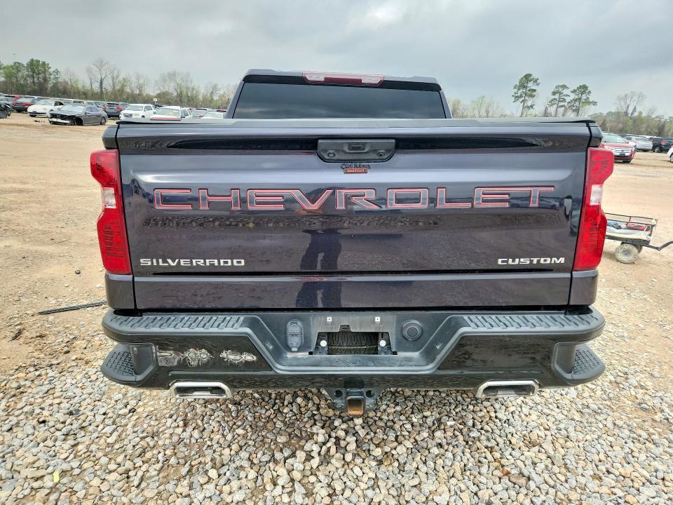 2022 Chevrolet Silverado K1500 Trail Boss Custom