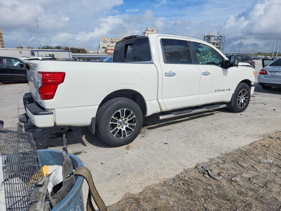 2020 Nissan Titan SV