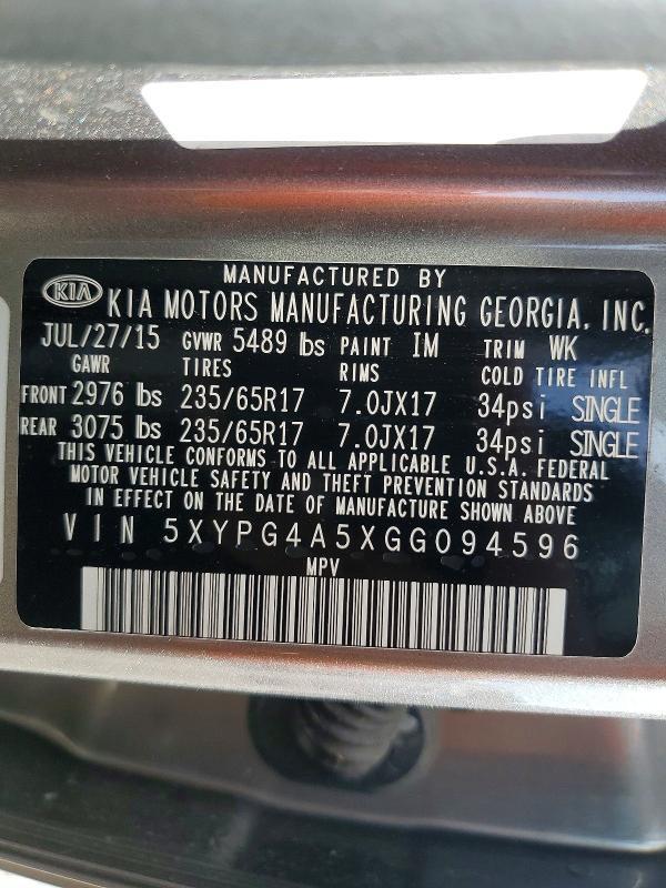 2016 KIA Sorento lx V6