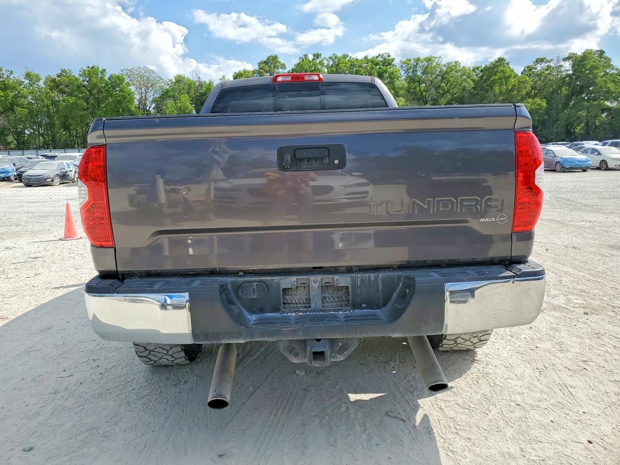 2016 Toyota Tundra SR5