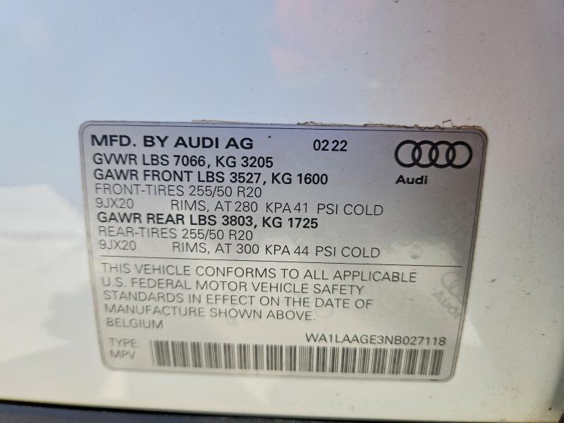 2022 Audi E-tron Premium Plus