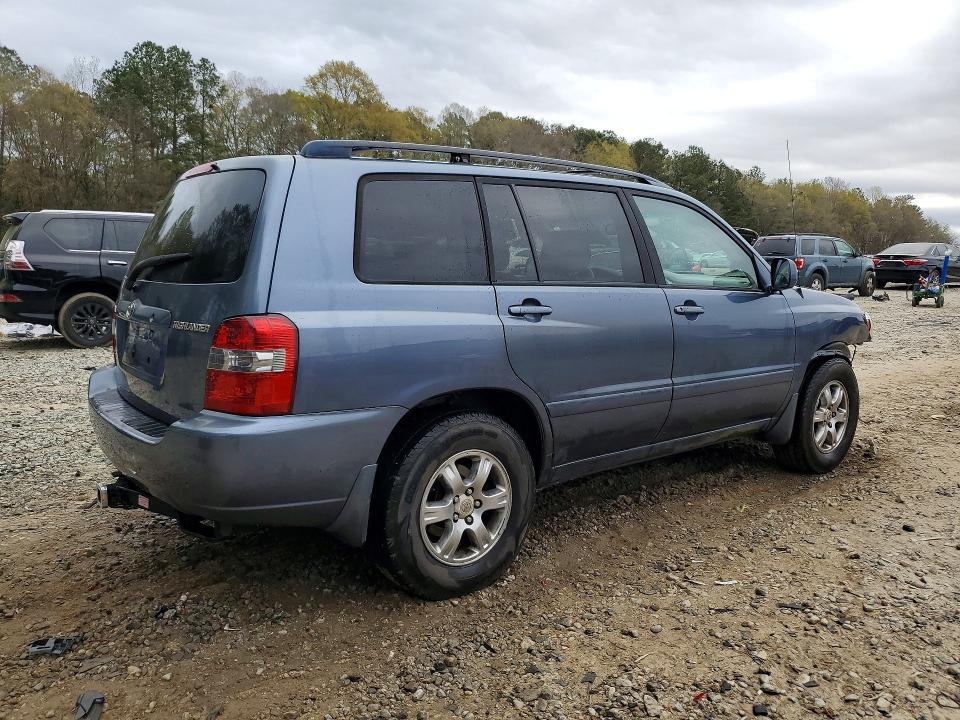 2005 Toyota Highlander Base