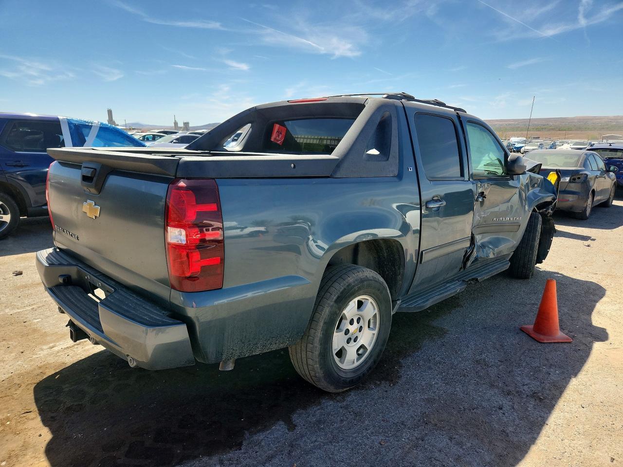 2012 Chevrolet Avalanche LT