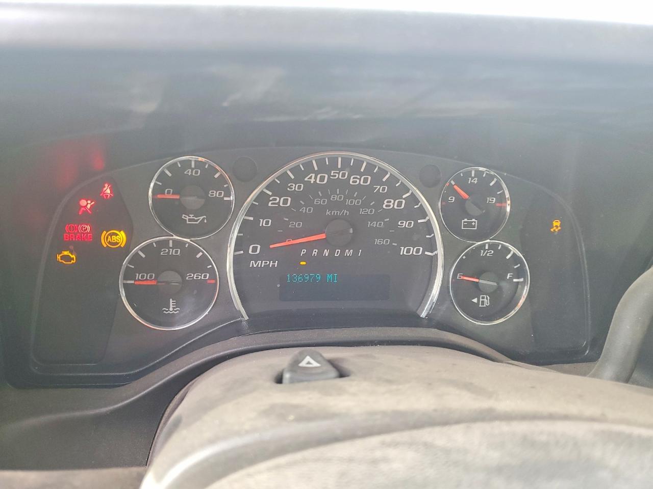 2017 Chevrolet Express Delivery Truck