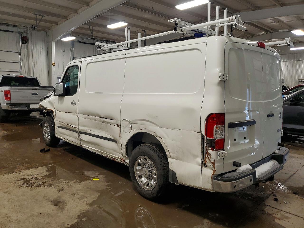 2020 Nissan NV 3500 HD SL