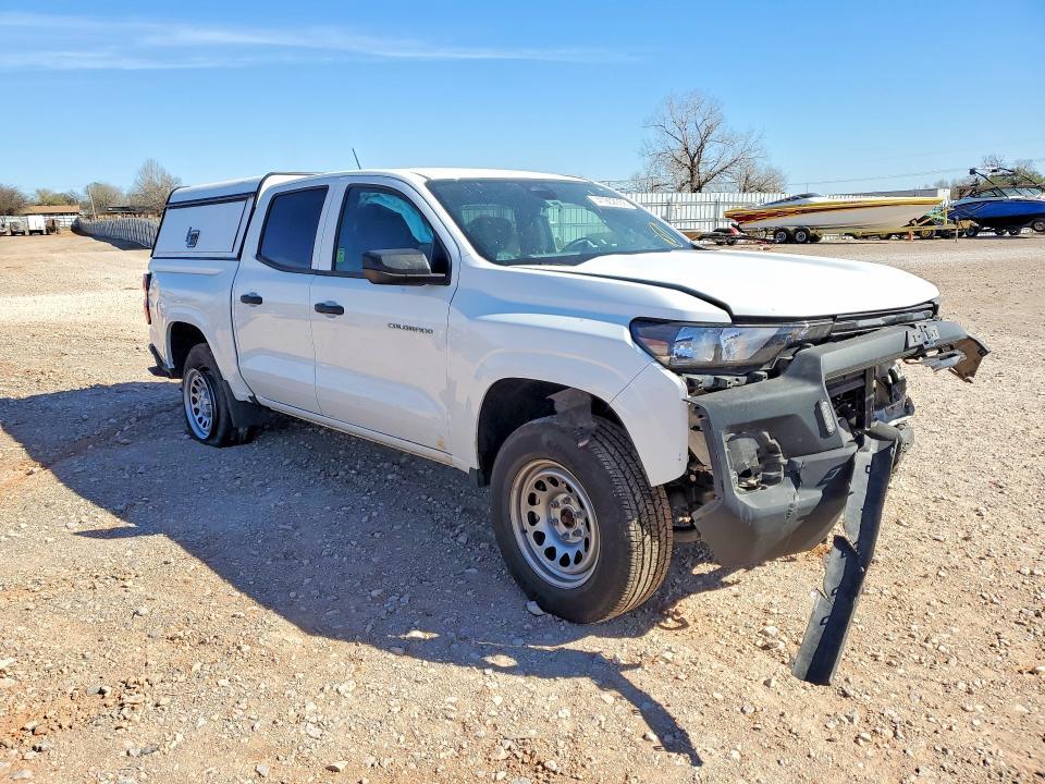 2024 Chev Colorado