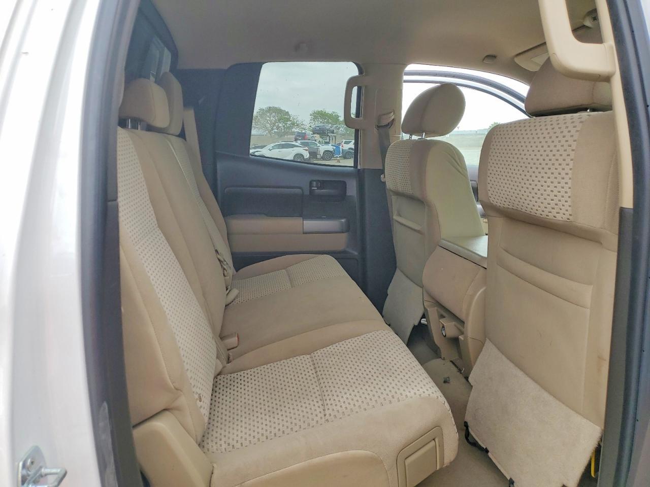 2010 Toyota Tundra Grade