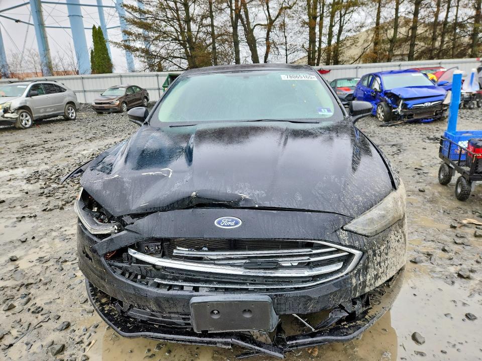 2017 Ford Fusion se