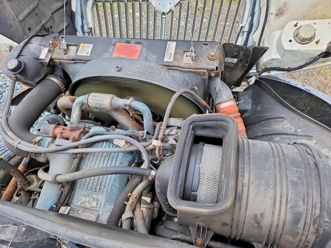 2006 International 4300 Flatbed Truck