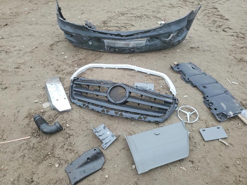 2015 Freightliner Sprinter 2500 Delivery van