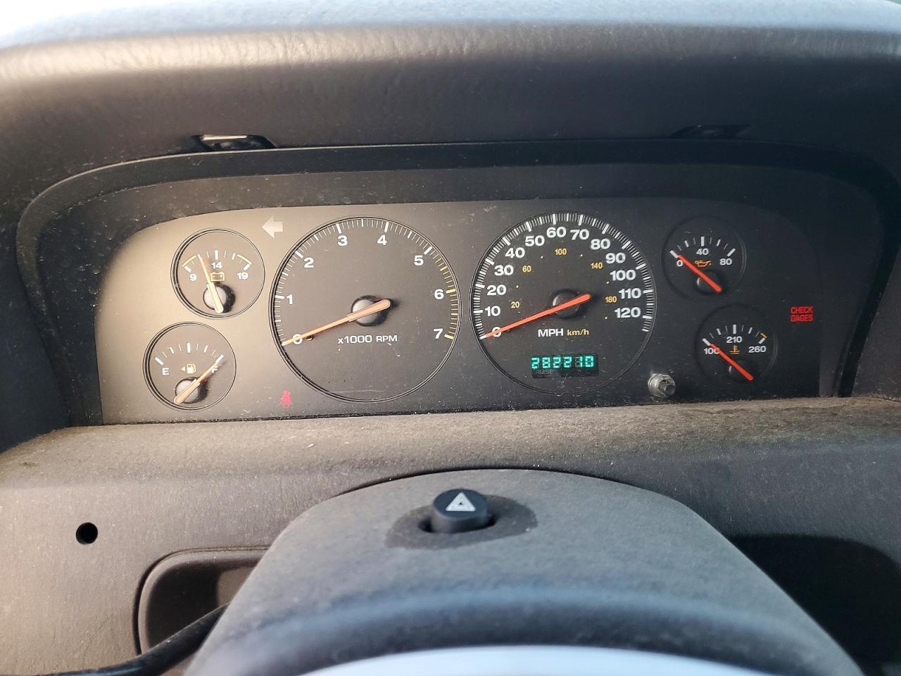 2001 Jeep Grand Cherokee Laredo