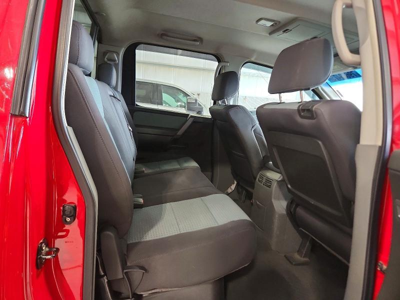 2005 Nissan Titan XE