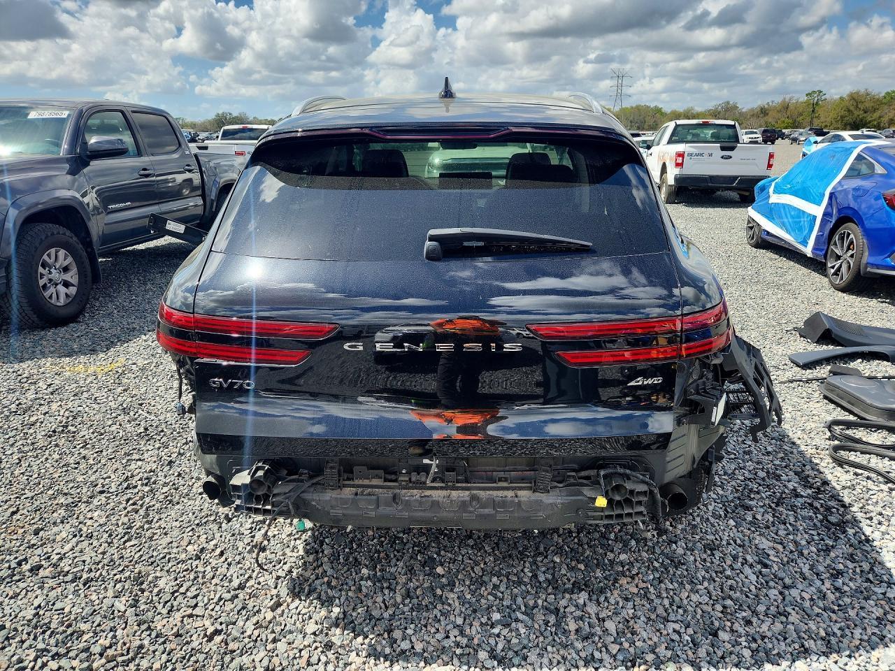 2025 Genesis Gv70 2.5t Standard