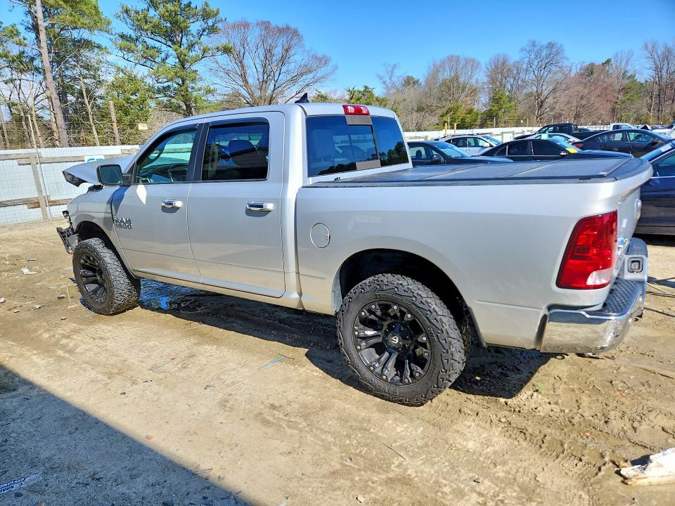 2017 Dodge RAM 1500 SLT