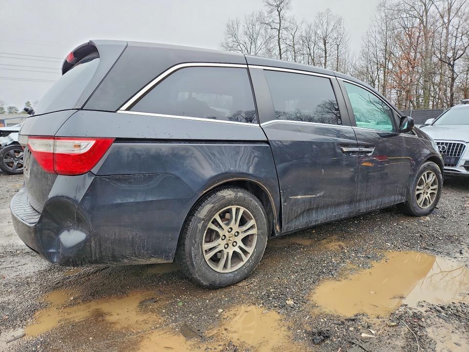 2013 Honda Odyssey ex