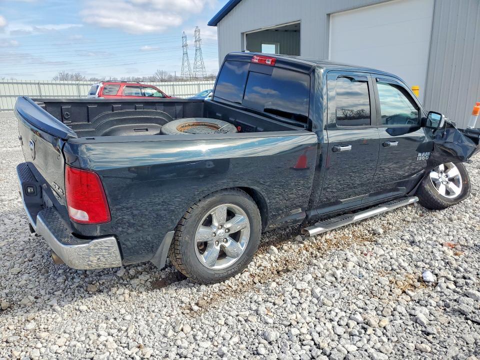2015 Dodge RAM 1500 SLT