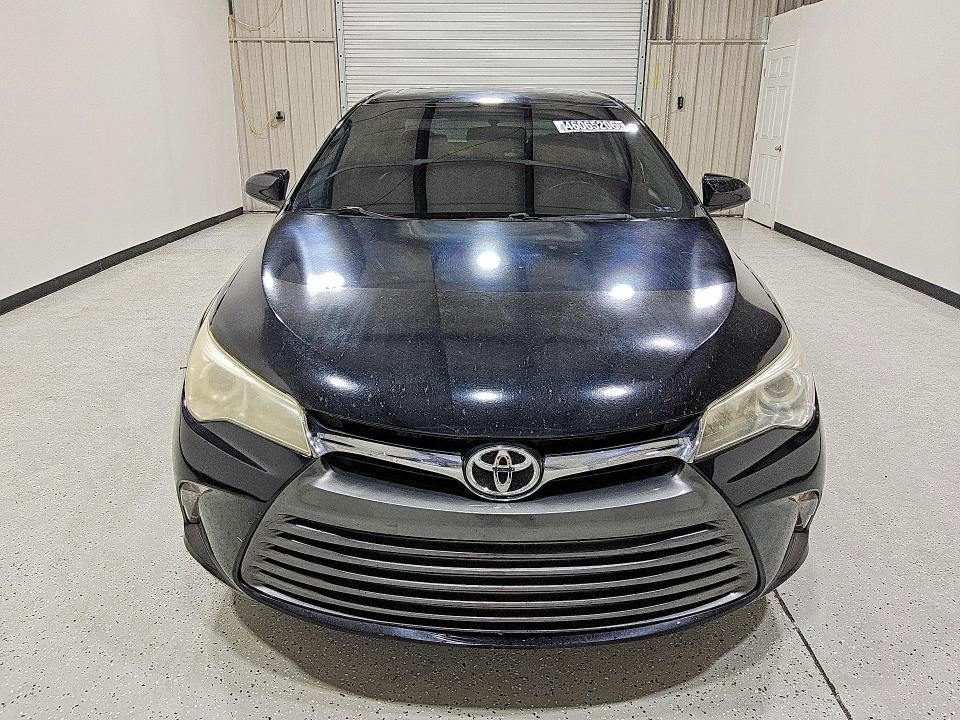 2016 Toyota Camry xle