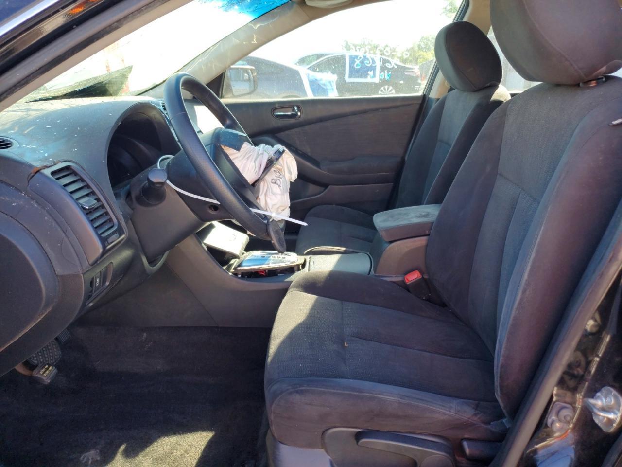 2011 Niss Altima 2.5