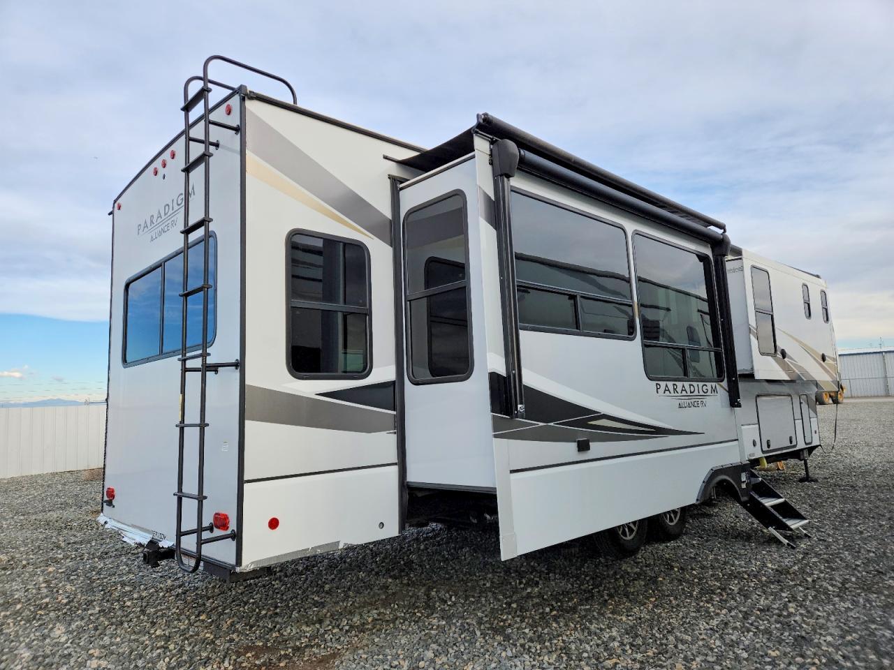 2022 Alliance Camper