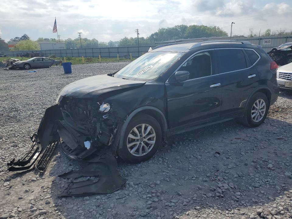 2020 Nissan Rogue sv