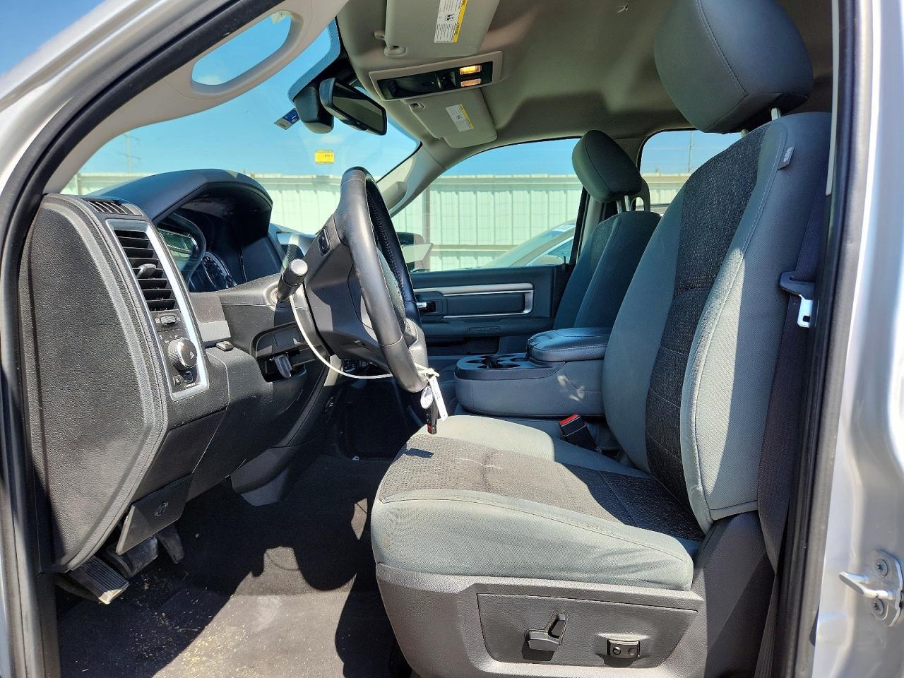 2016 Dodge RAM 1500 SLT