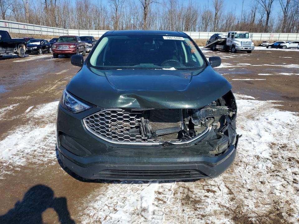 2023 Ford Edge se