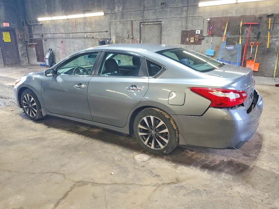 2016 Nissan Altima 2.5 sv