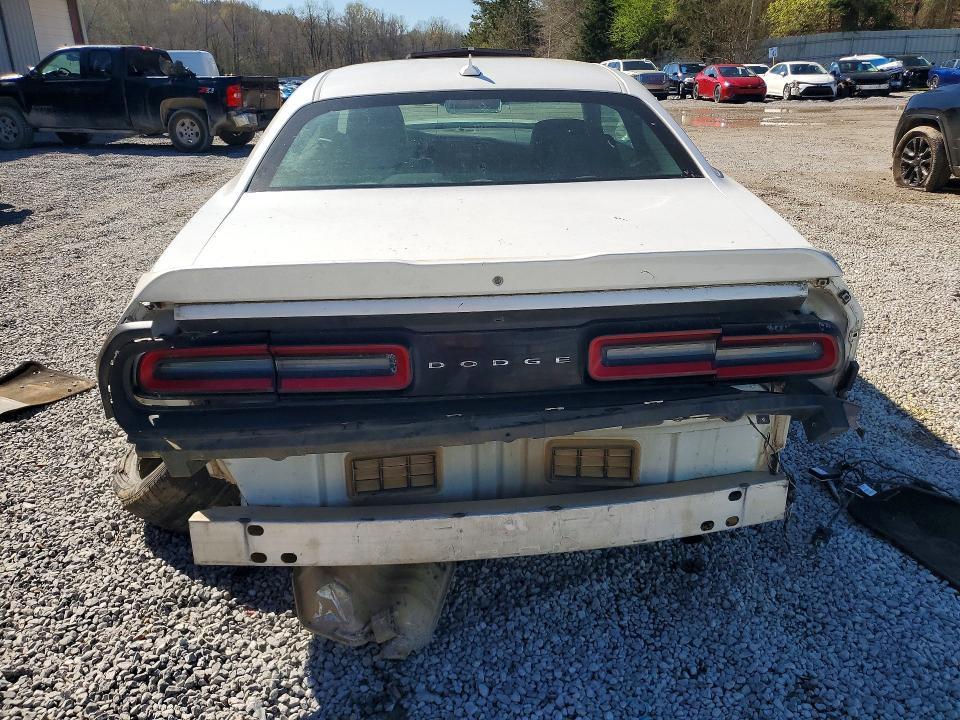2015 Dodge Challenger sxt Plus