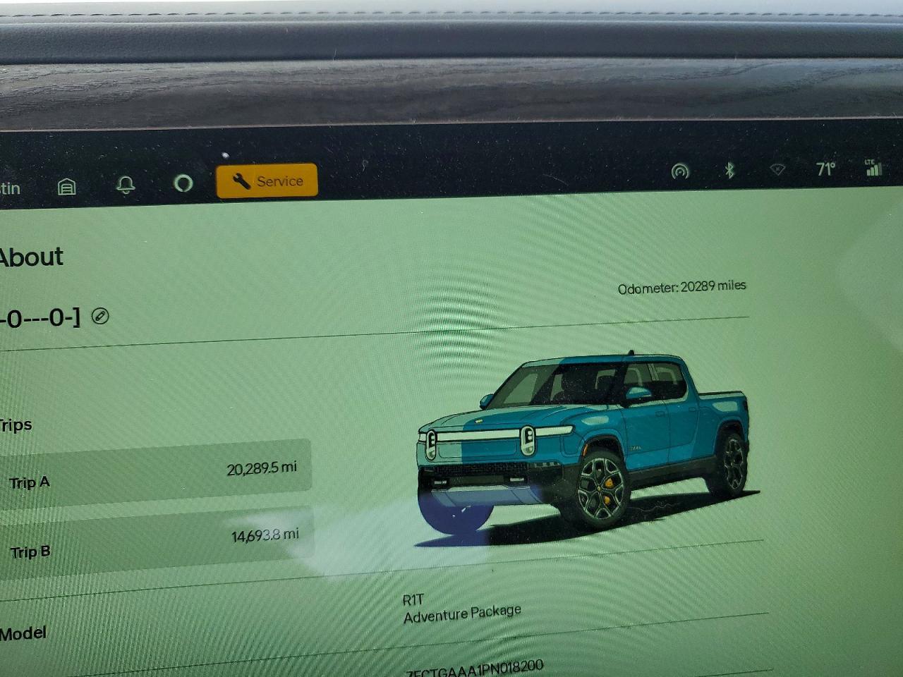 2023 Rivian R1T Adventure