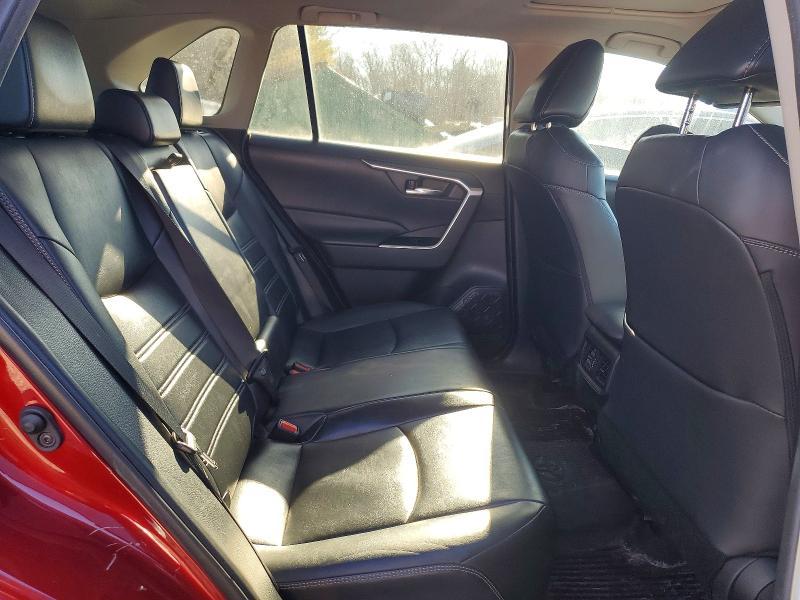 2020 Toyota Rav4 xle Premium