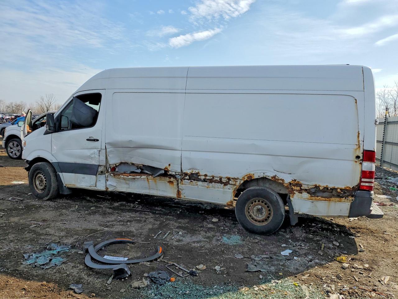 2008 Freightliner Sprinter 2500 Delivery Van