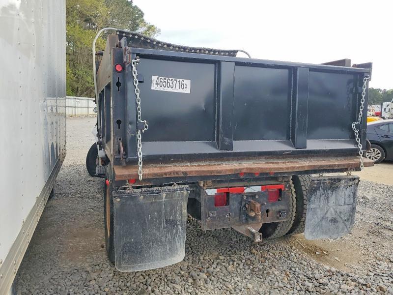 2005 Ford F750 Super Duty